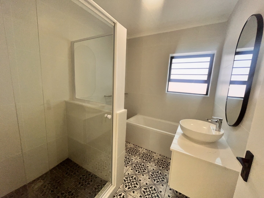 2 Bedroom Property for Sale in C Place Eastern Cape